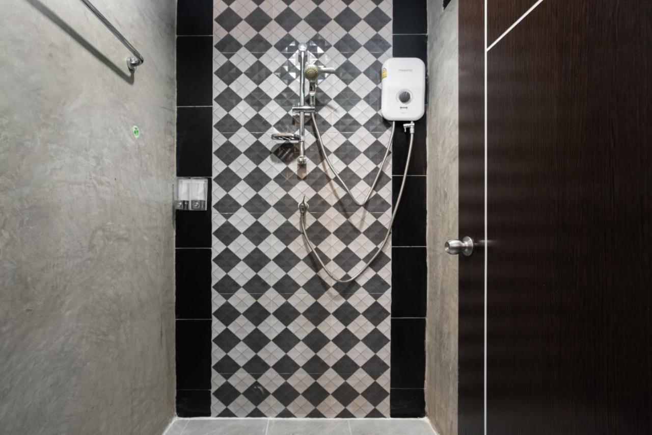 Bell Lifestyle Hostel Phuket Nai Yang Exterior photo